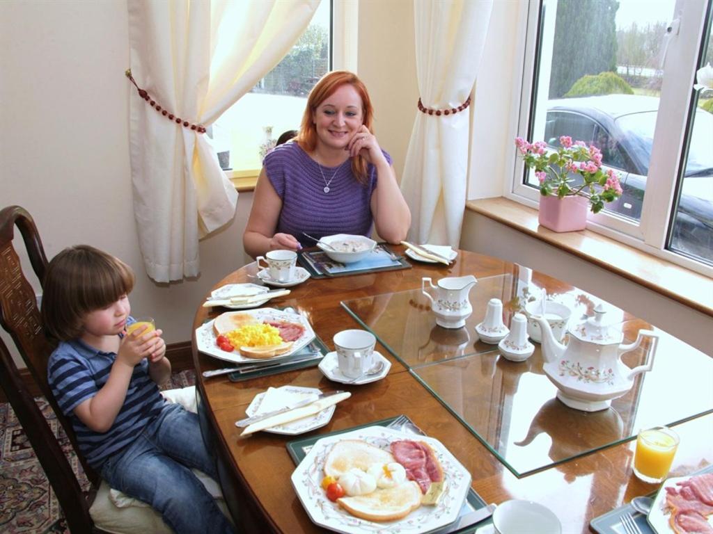 Launard House Кілкенні Екстер'єр фото